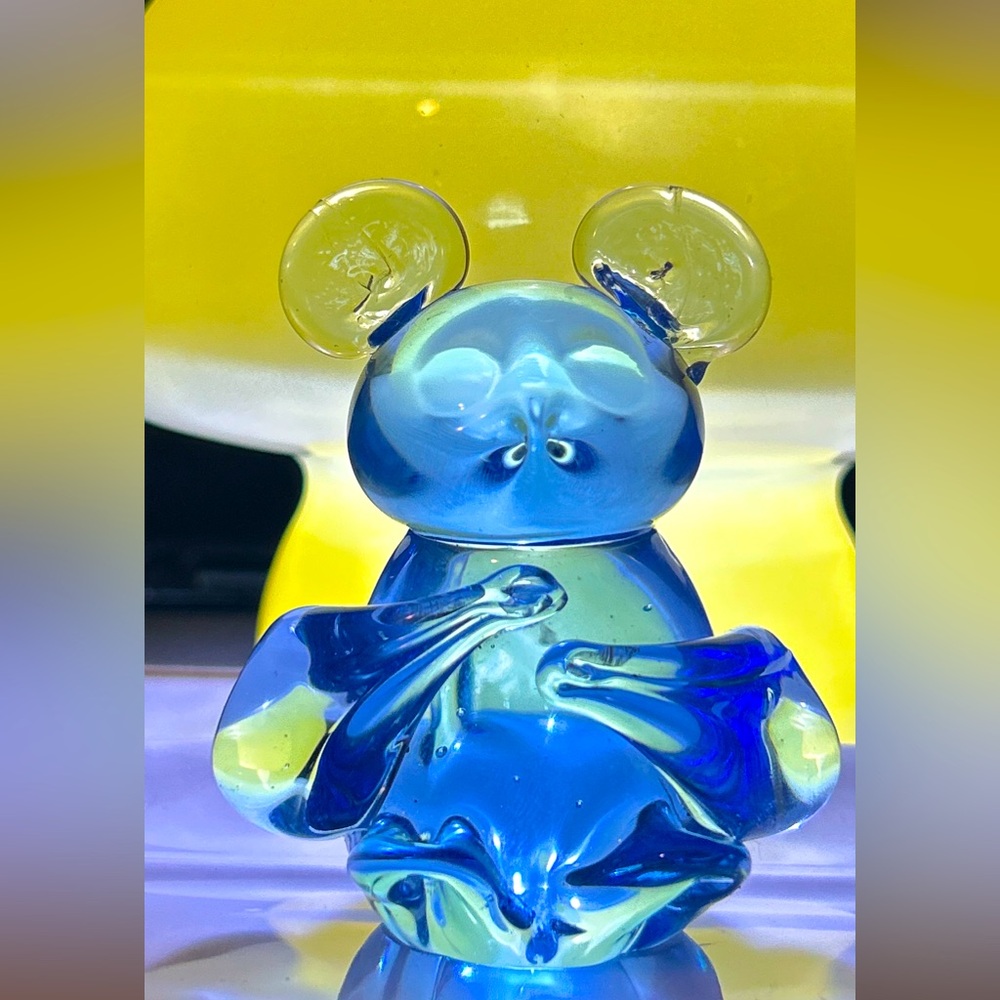 Vtg Blue Blown Glass Koala Bear Figurine
Commemorative Fine Art Gallery